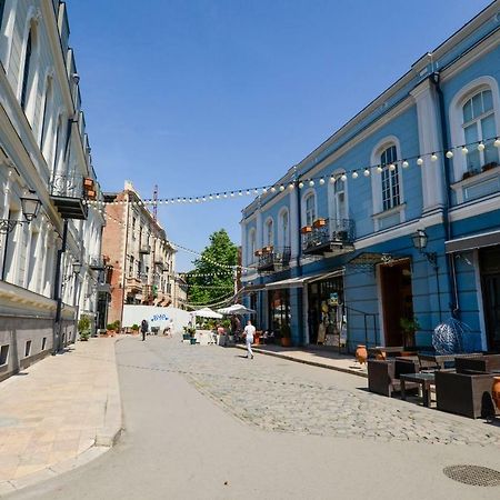 Iveria Aparthotel Tbilisi Exterior foto